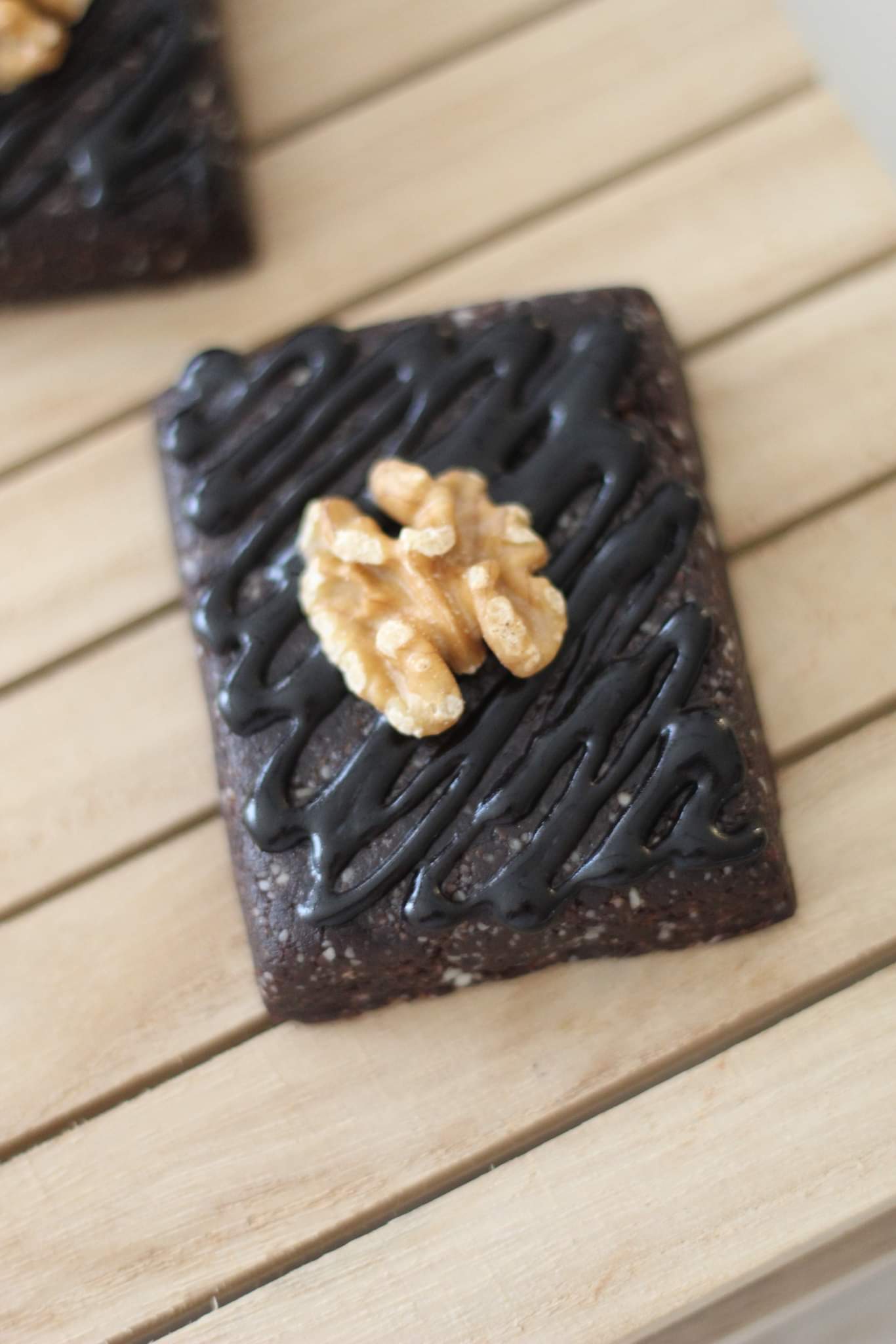 Raw Vegan Brownies (Gluten Free)
